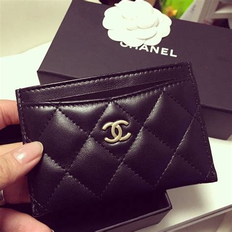 chanel bag holder